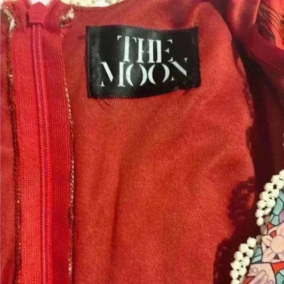 The Moon Red Romantic Floral Dress. Size Smalll. Perfect Condition - Picture 5 of 7